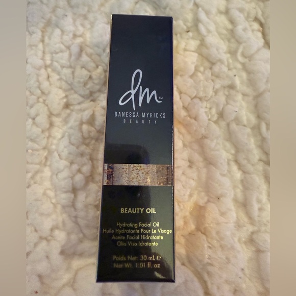 Danessa Myricks Beauty Face Oil - Picture 1 of 3